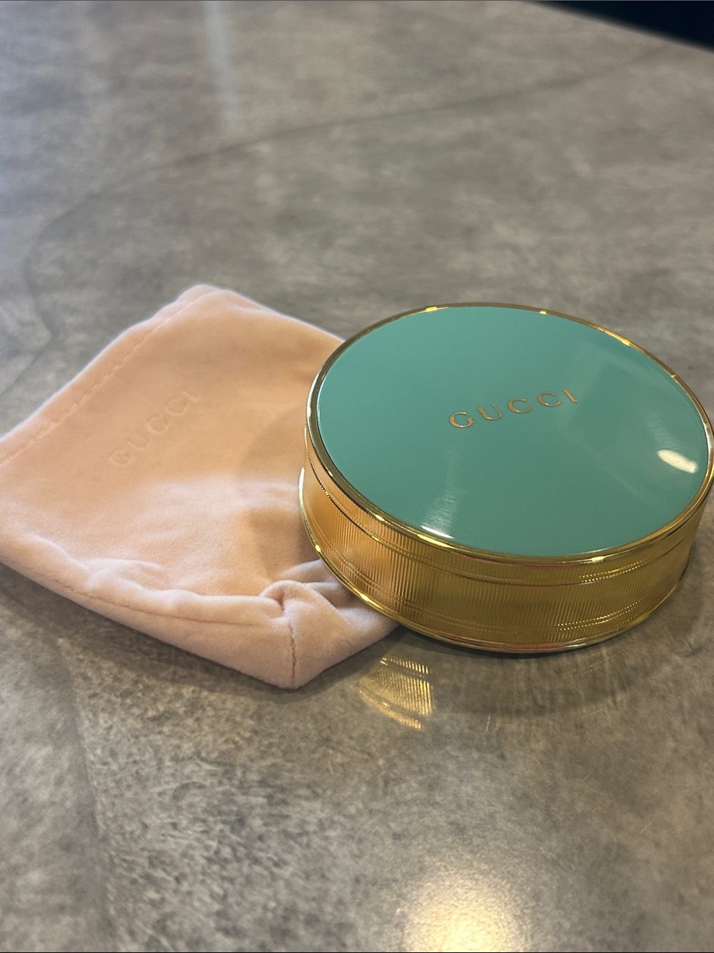 Gucci bronzer in01